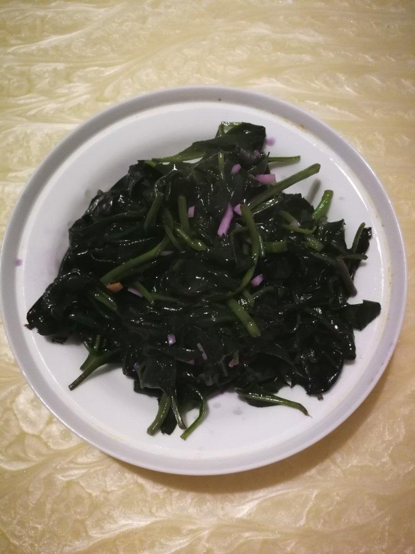 蒜蓉紫背菜