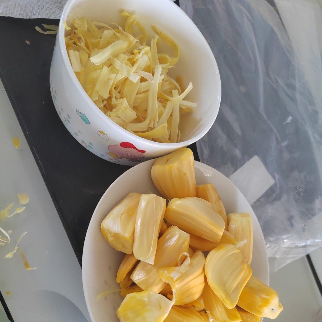 史上最快剥菠萝蜜的方法（自认为哈哈哈）