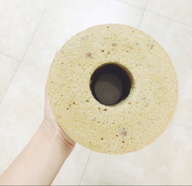 浓郁咖啡坚果戚风蛋糕
