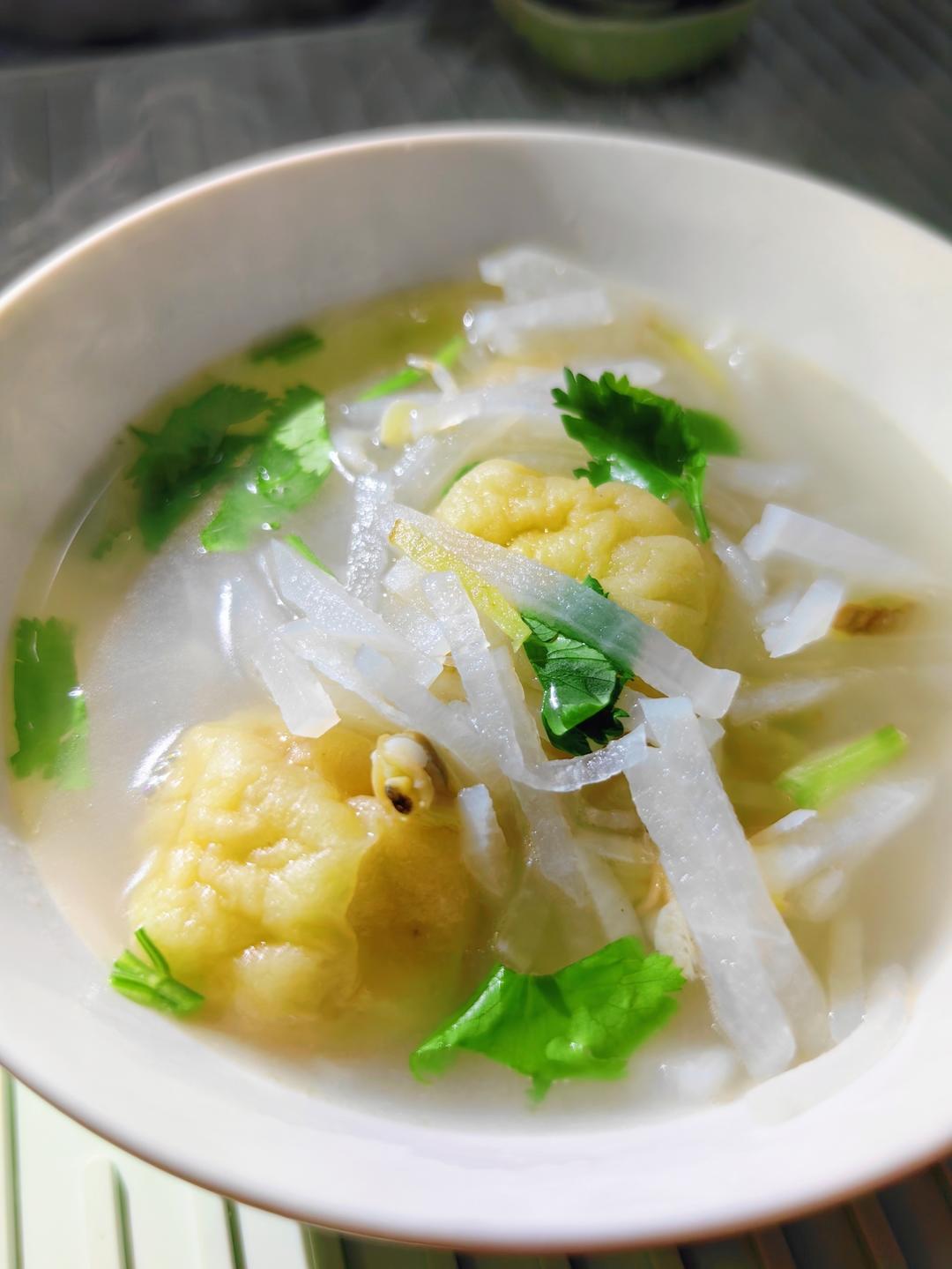 冬季暖胃通气  萝卜丝鱼腐汤