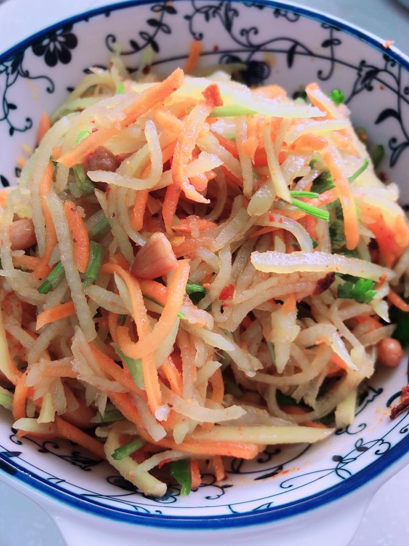 凉拌酸辣土豆丝