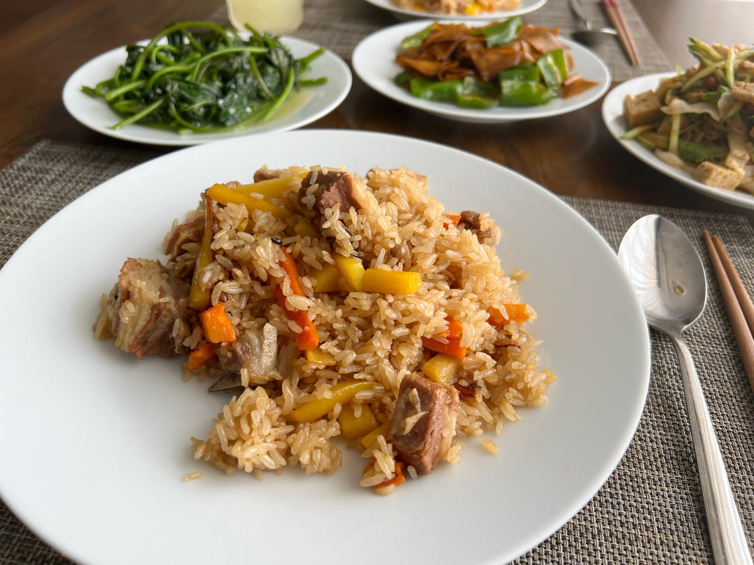 新疆羊排抓饭（出锅后米粒分明的秘密）