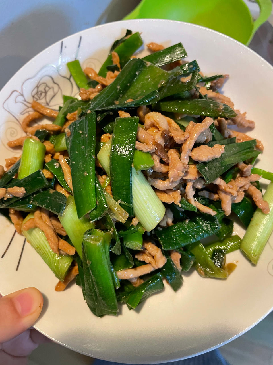 超级下饭的蒜苗炒肉，零失败