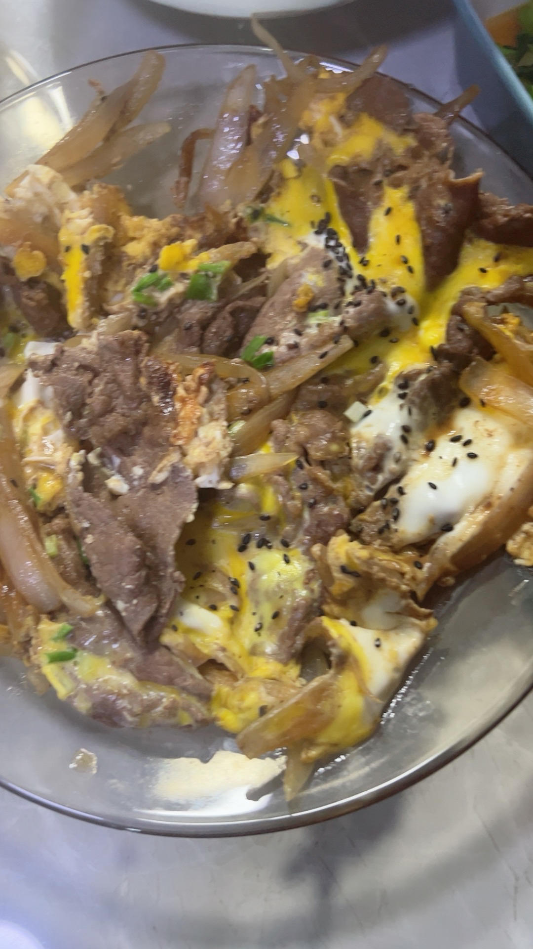 蛋包肥牛卷饭