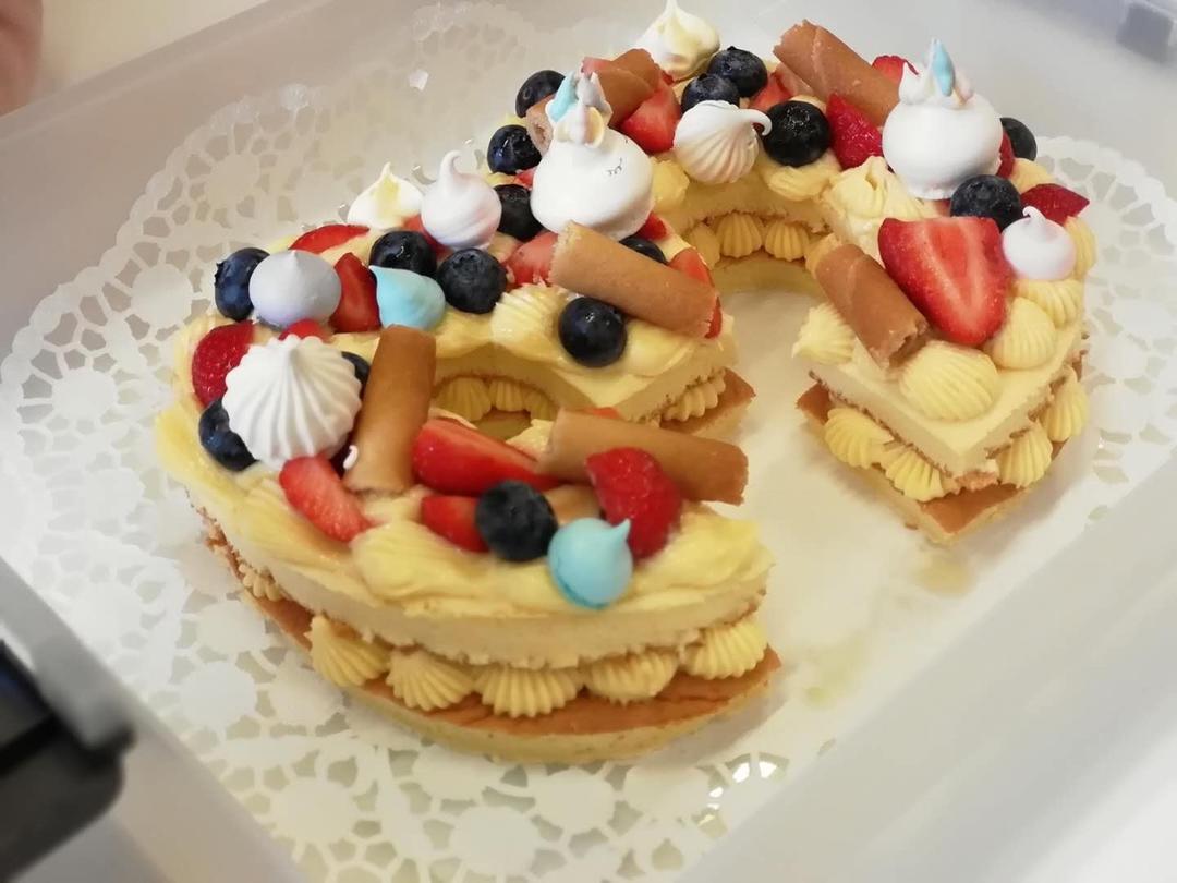 胖乎乎奶油芒果卷/不开裂不掉皮全过程详细图解烘焙视频/蛋糕篇6：「厚卷」