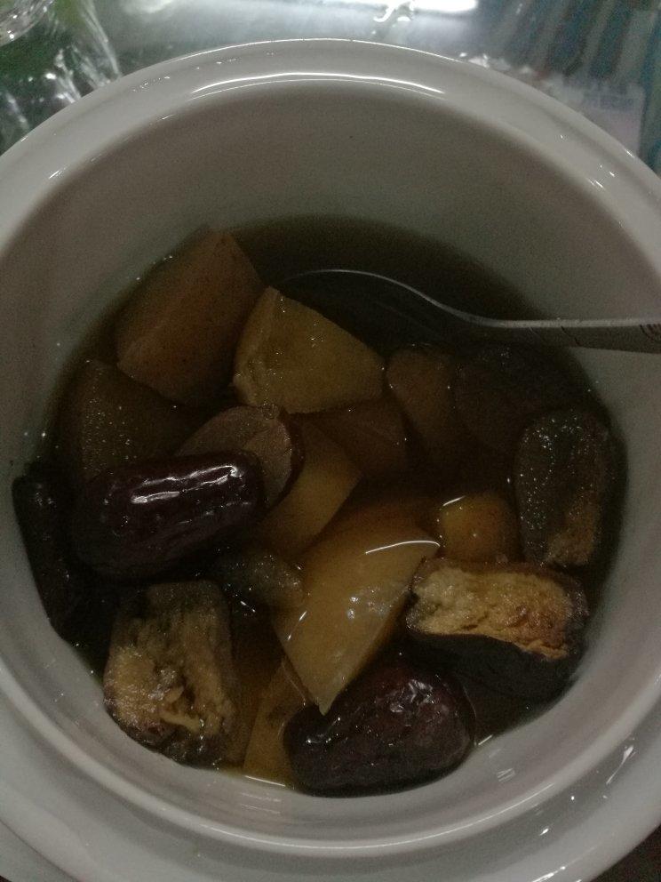山楂大枣苹果汤