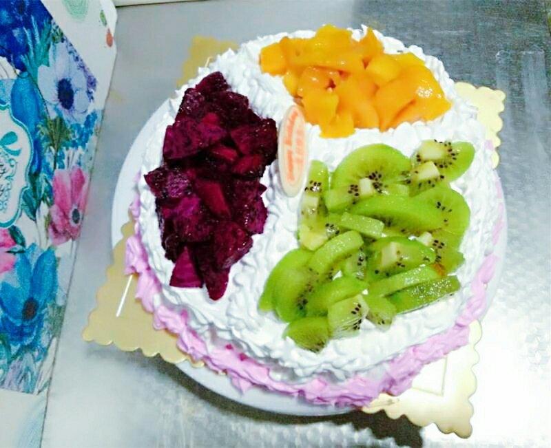 8寸水果生日蛋糕
