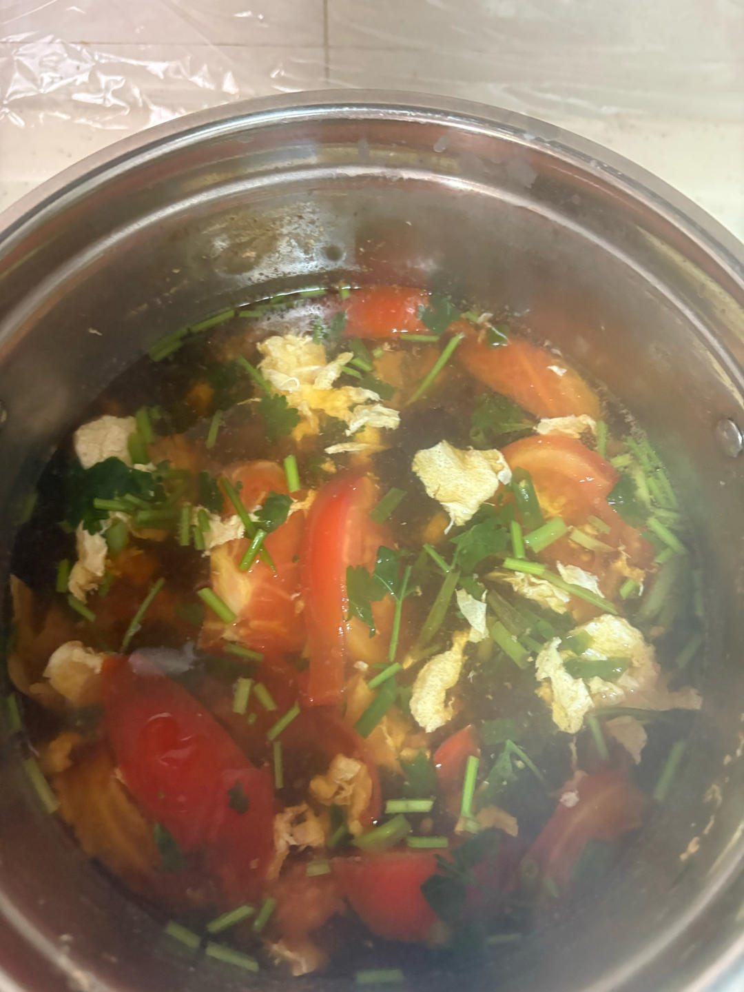 你真的会做「西红柿鸡蛋汤」吗？教你一招，蛋花漂亮超好喝！