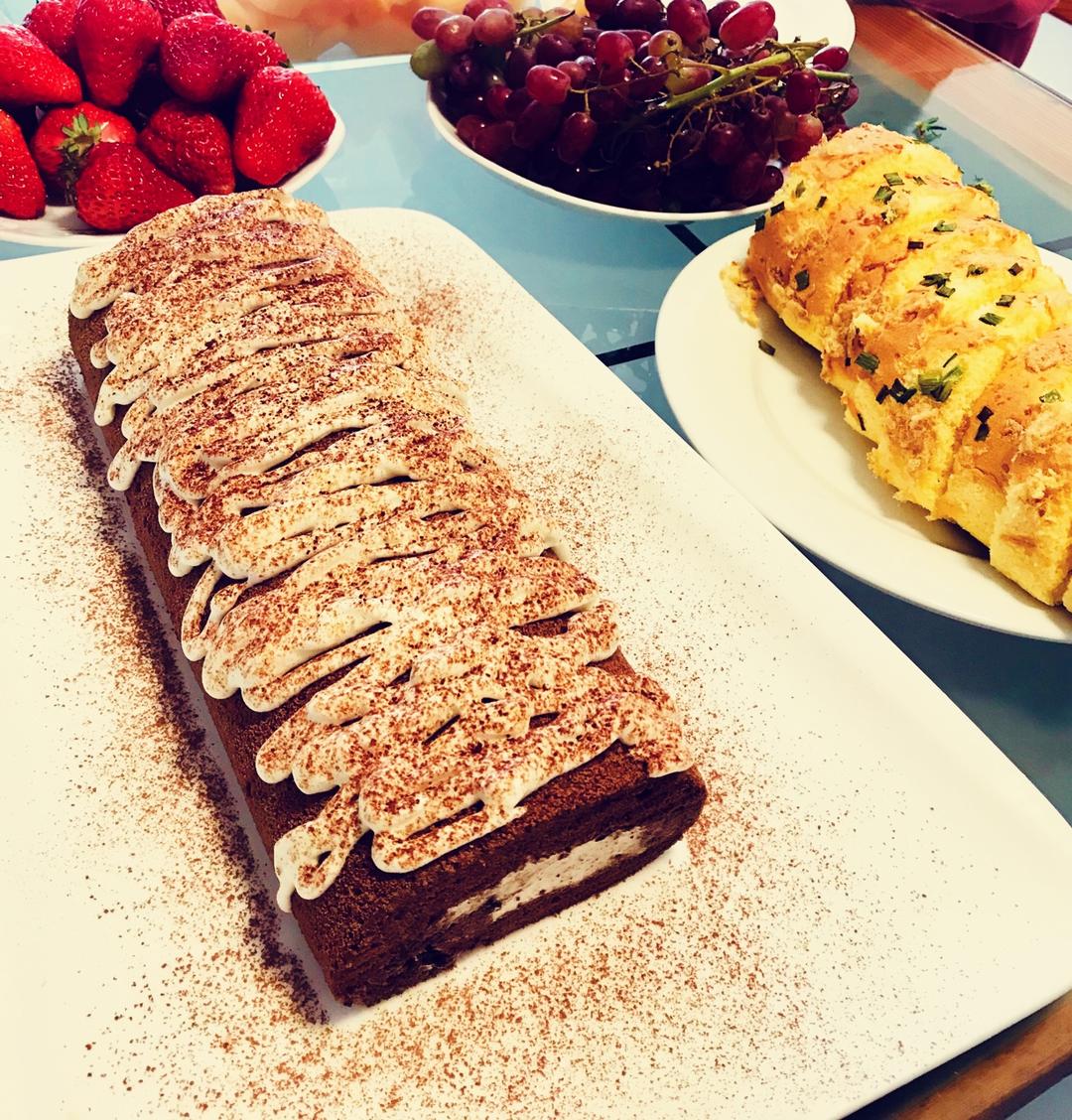 超浓郁卷不裂的巧克力蛋糕卷