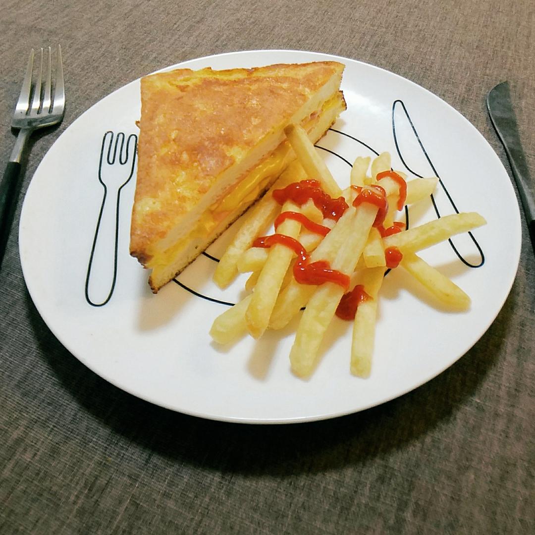十分钟快手早餐【港式火腿西多士】