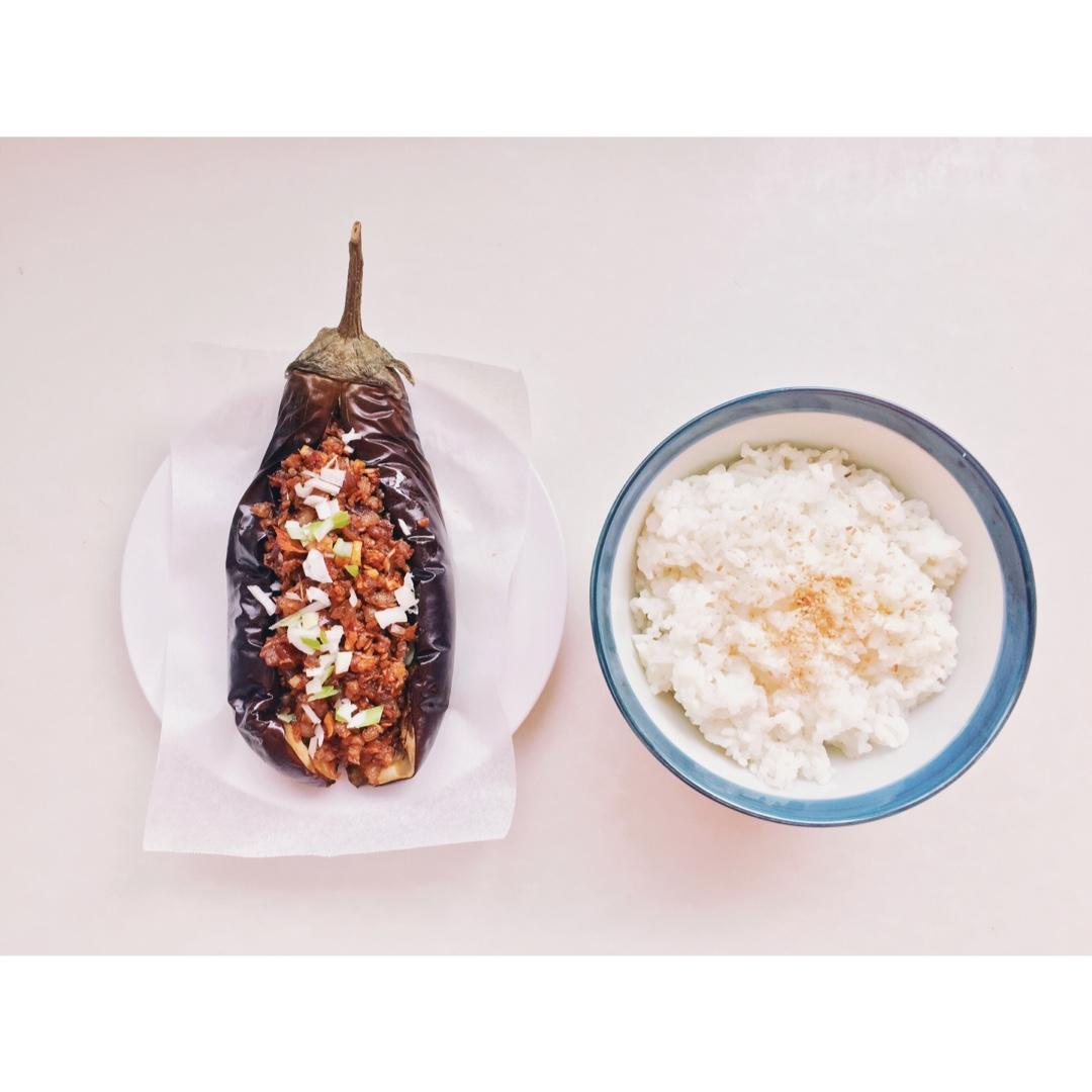 【耳光炒饭 & 烤茄子】