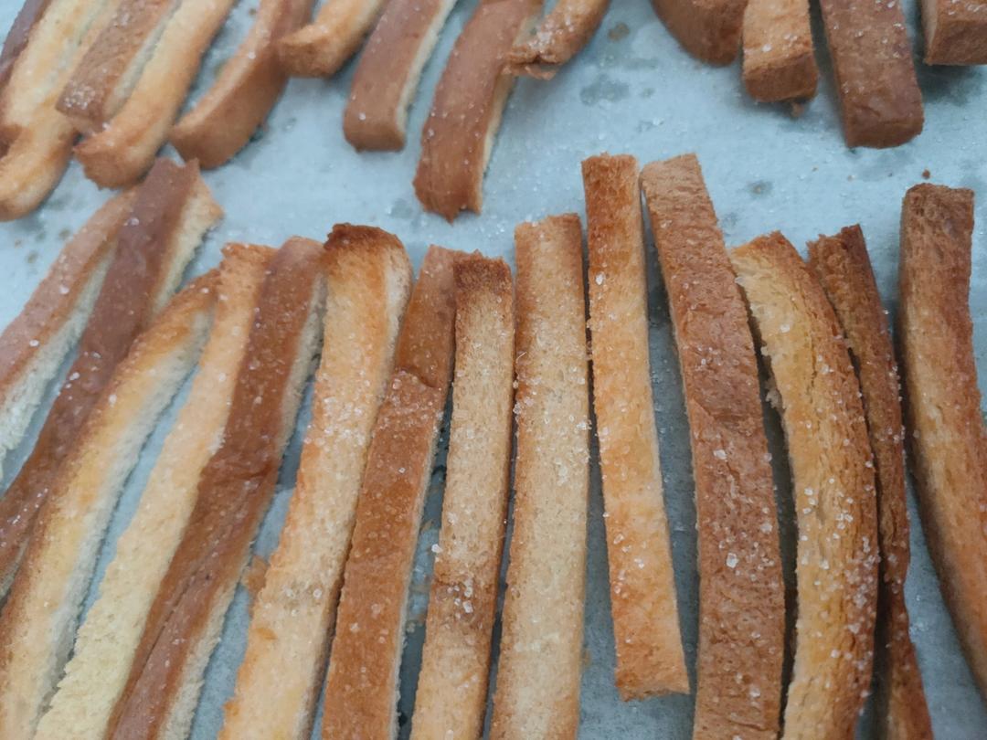 黄金烤吐司🍞条｜太香了