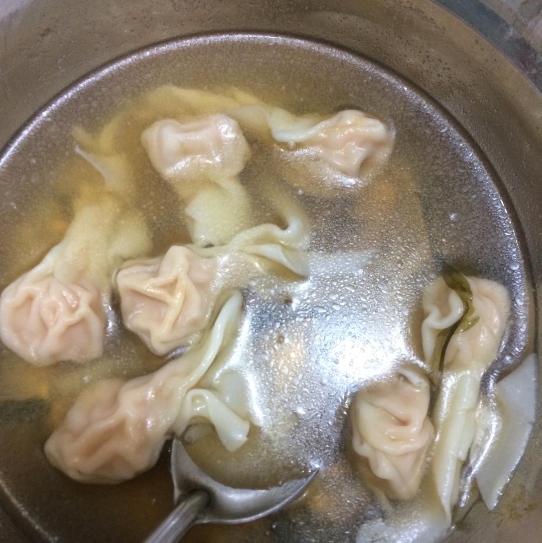 鲜虾胡萝卜小馄饨～宝宝食谱