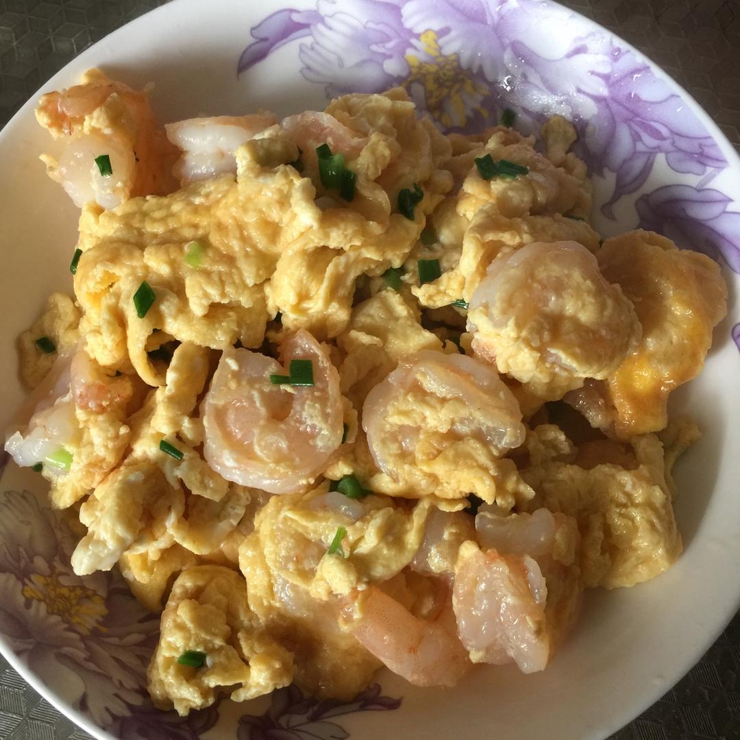 独食快手菜——虾仁炒蛋