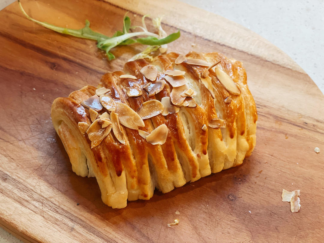 用总统黄油做出好看蜂巢的可颂（332法）2020年修改版