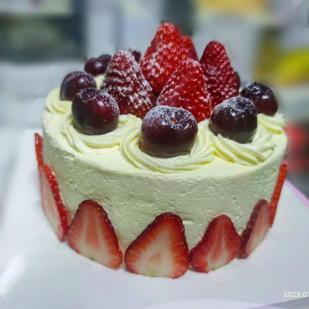 超级简单的味多美同款生日蛋糕（6寸），新手也能高度还原