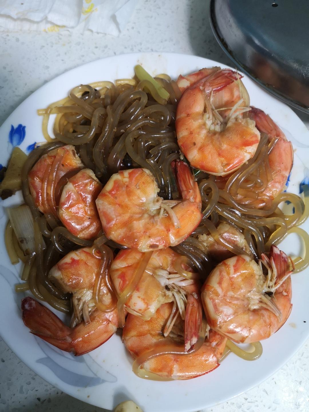 鲜虾粉丝煲