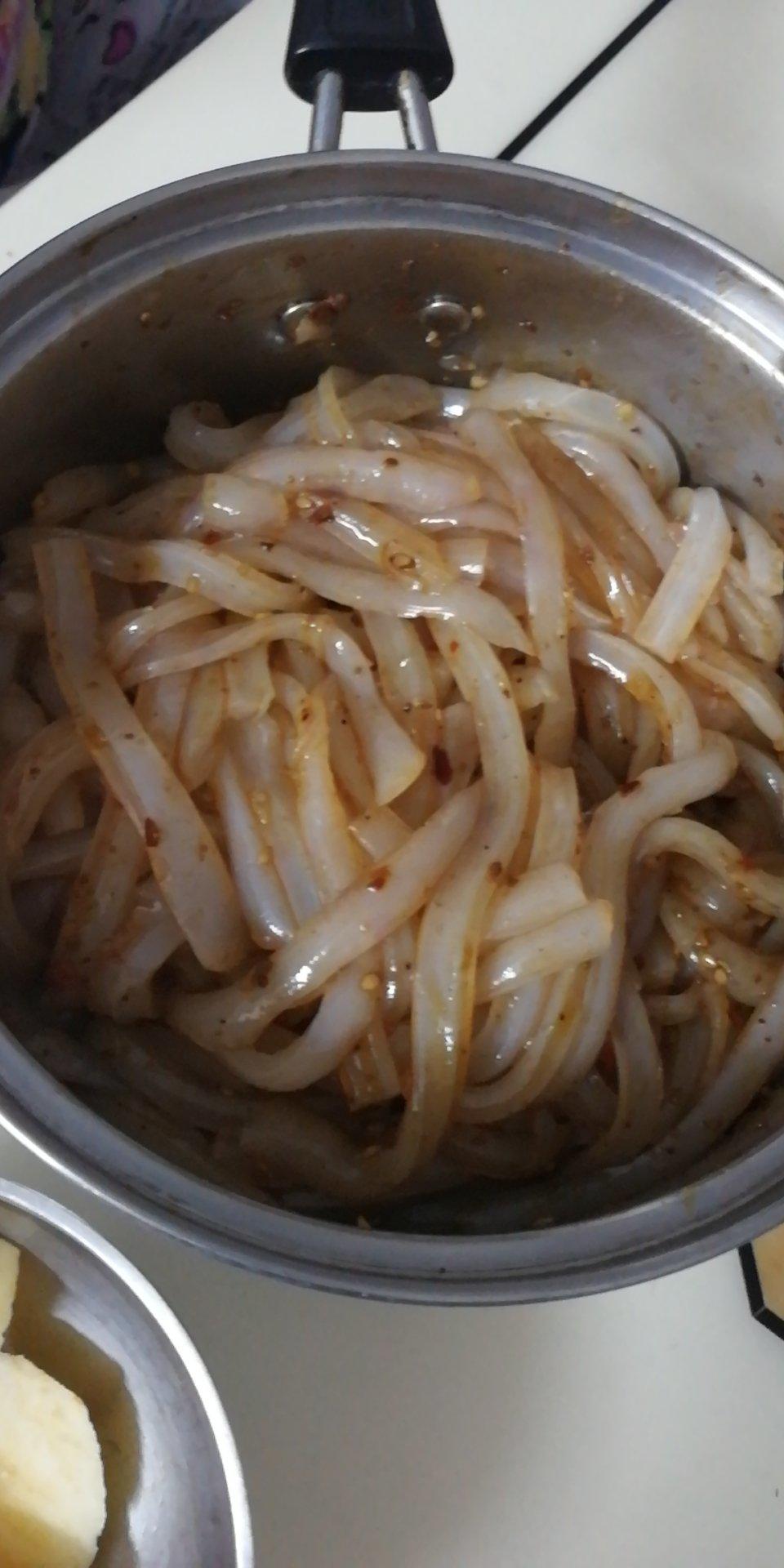 原来凉粉的做法这么简单，掌握了做凉粉的诀窍，再也不用去外面买