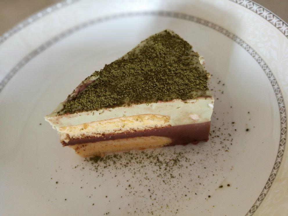 巧克力抹茶慕斯蛋糕