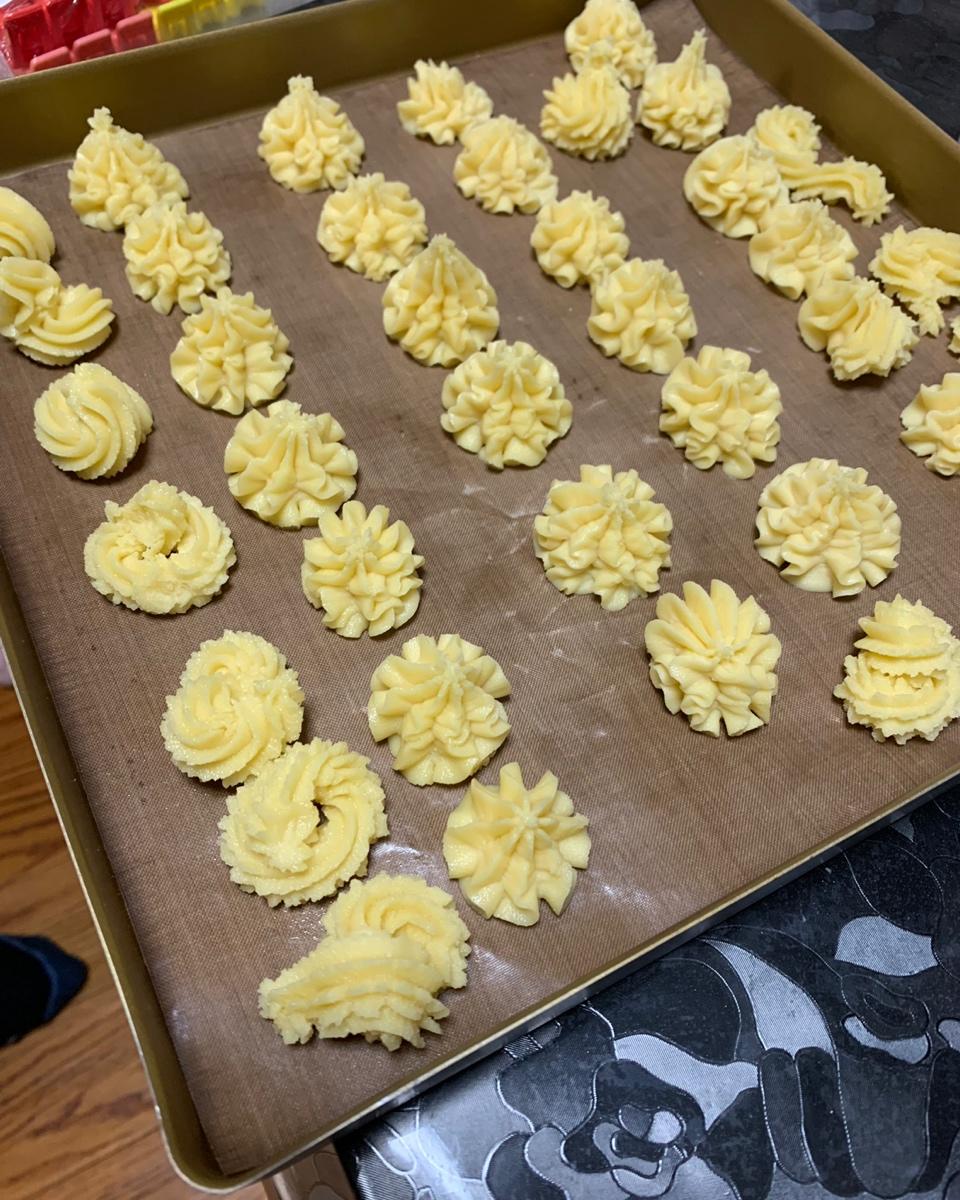 被业界猜了很久的网红牛油小花曲奇配方，酥的掉渣