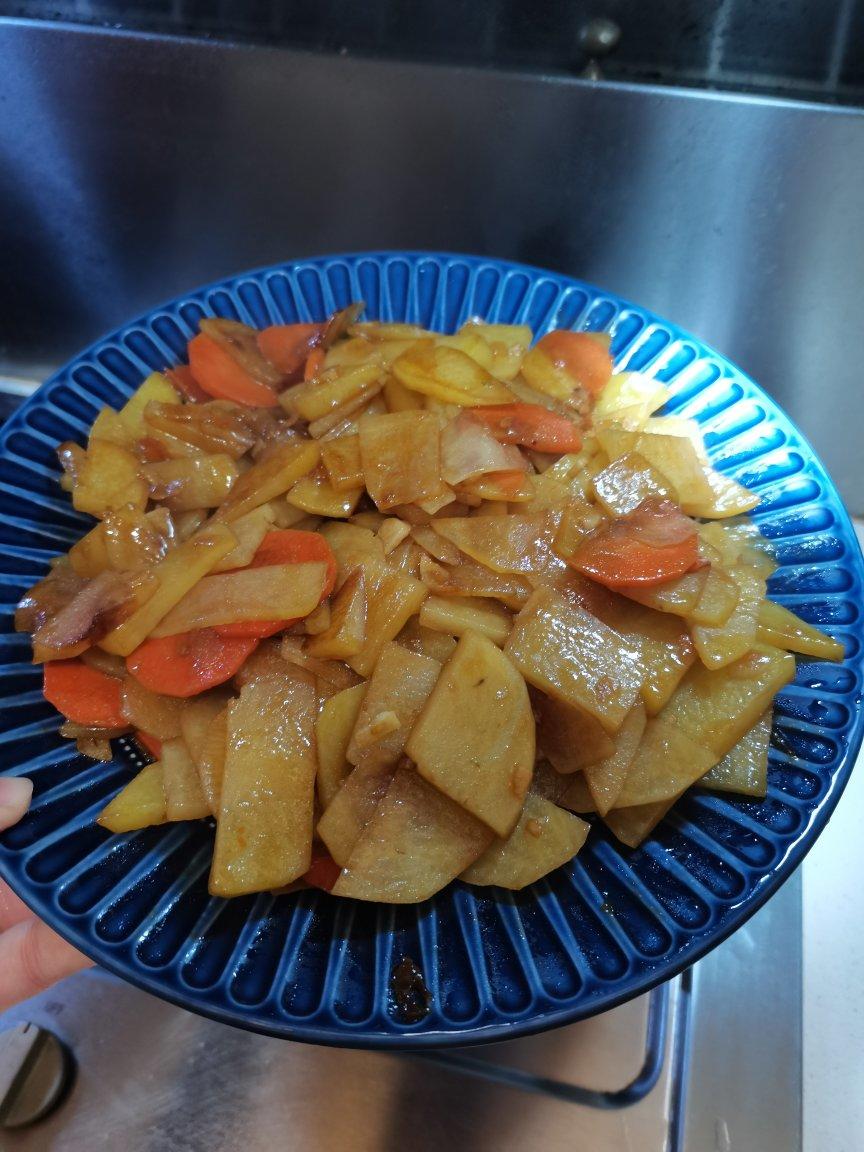 家常炒土豆片