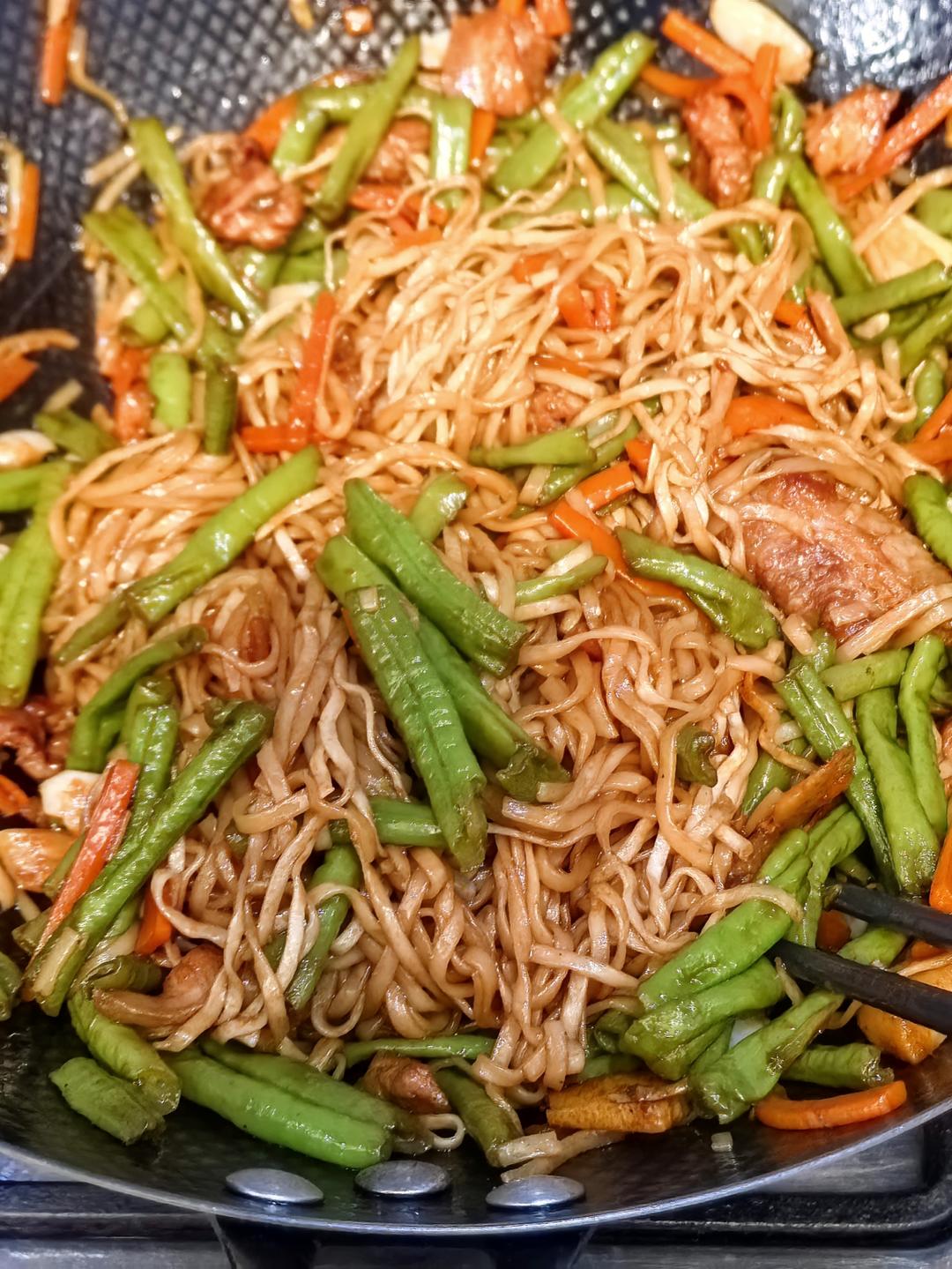 地道老北京扁豆焖面 豆角焖面 太好吃小心吃撑哦