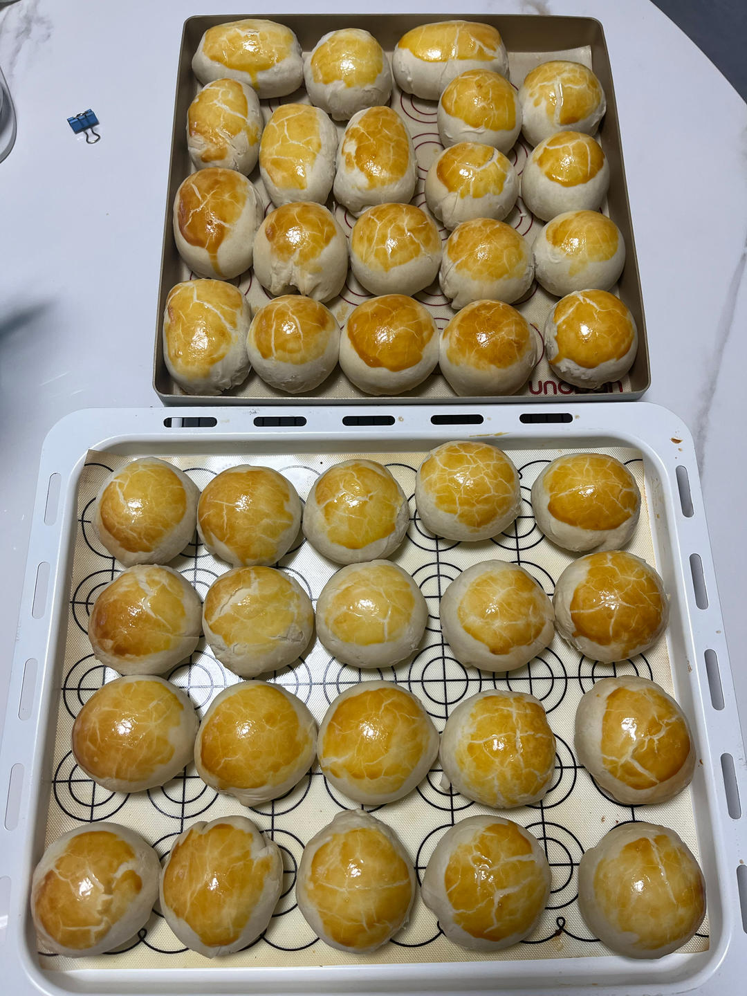 超简单 免揉 酥掉渣的蛋黄酥(超详细附全程视频)不破酥『万能酥皮』