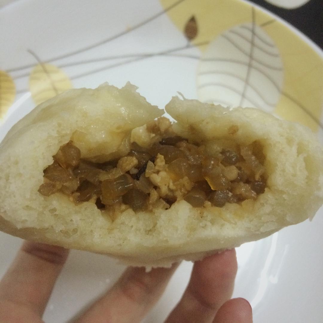 猪肉粉条包子