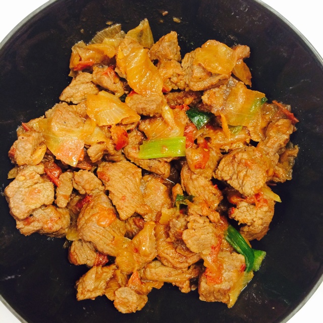 洋葱炒牛肉