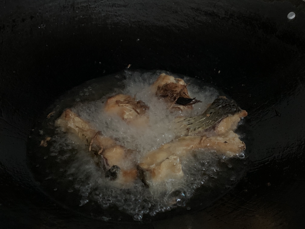 石扇鱼焖饭的做法 步骤3