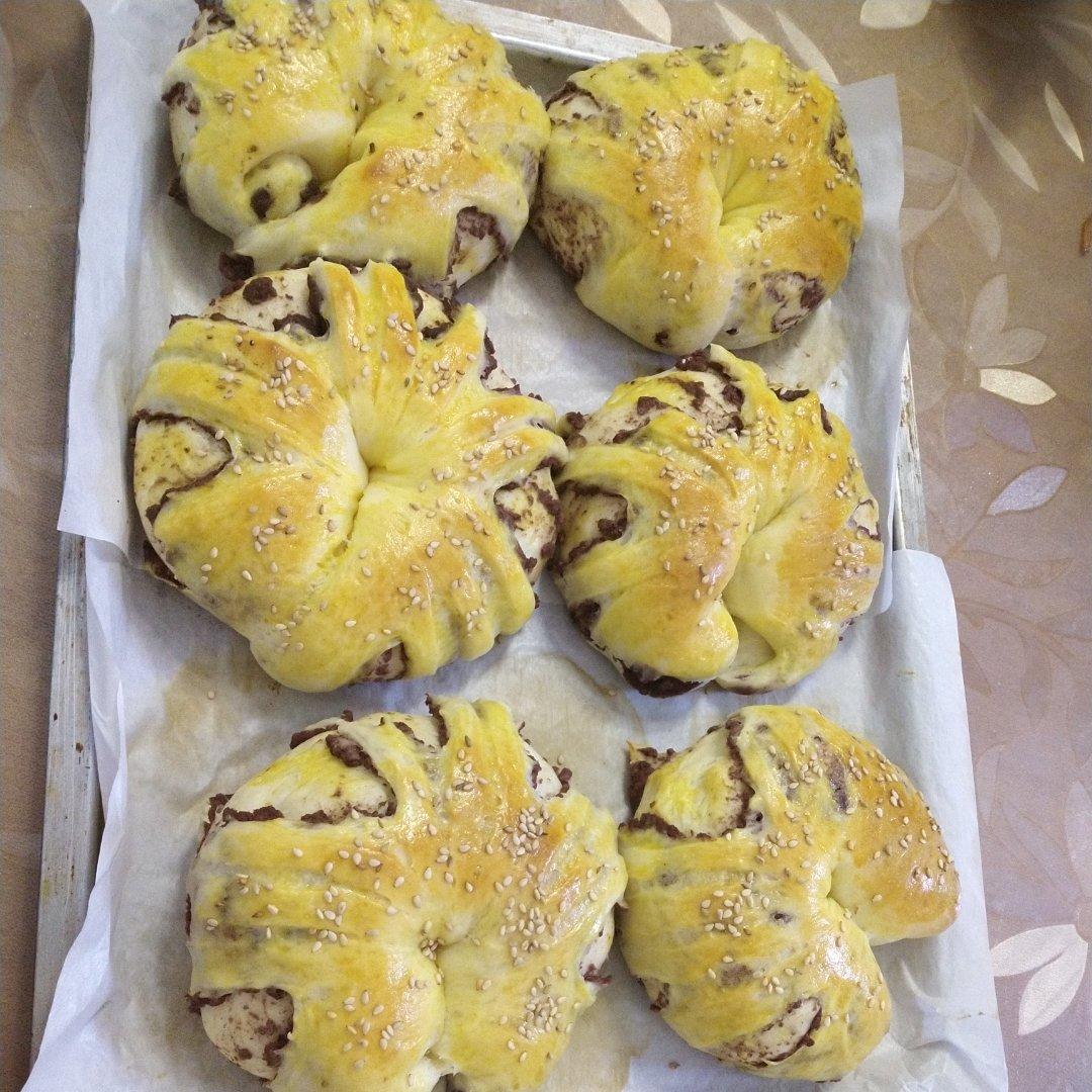一次发酵❗️松软香甜的红豆沙面包圈㊙️