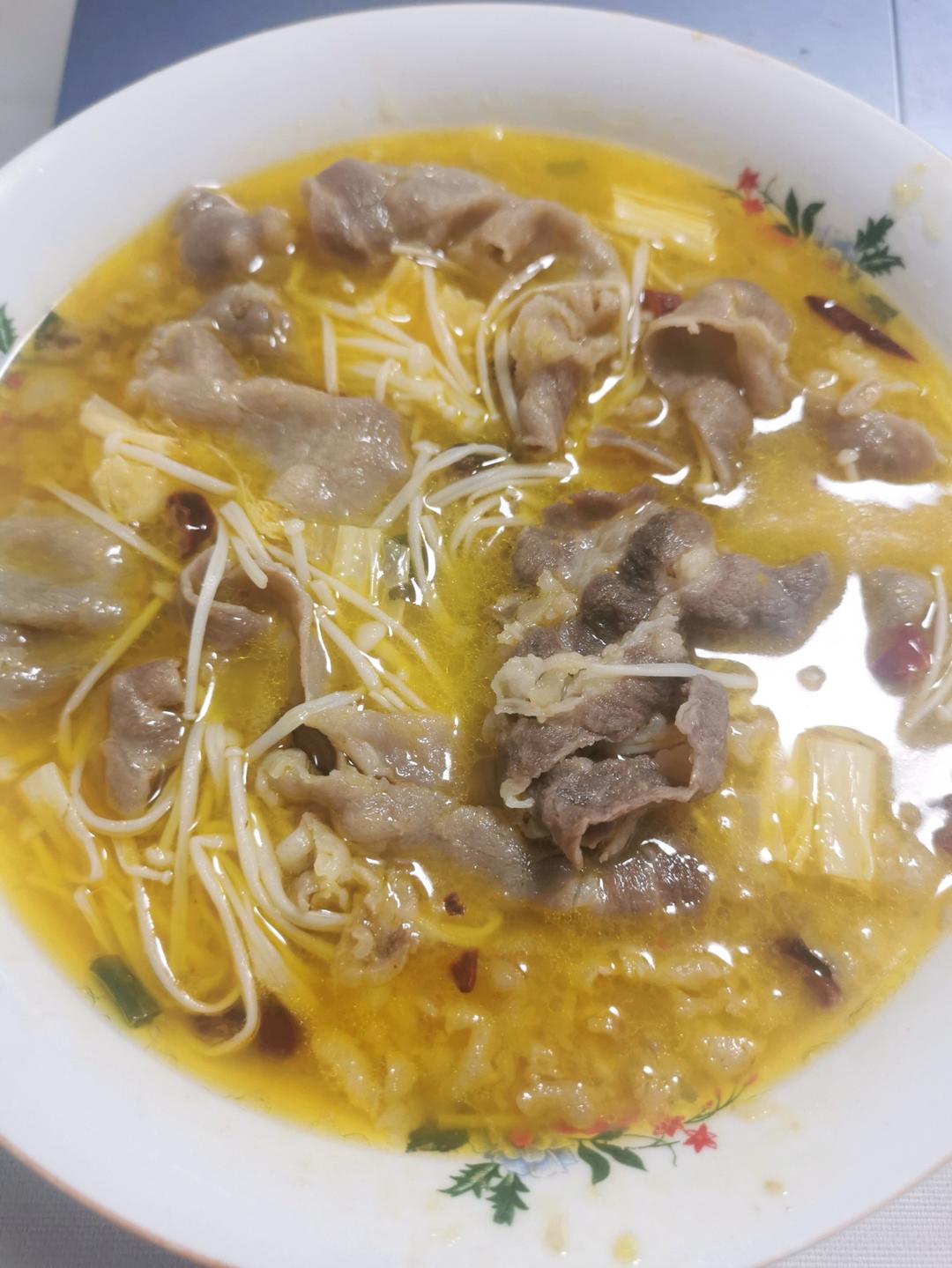 超下饭的酸汤肥牛
