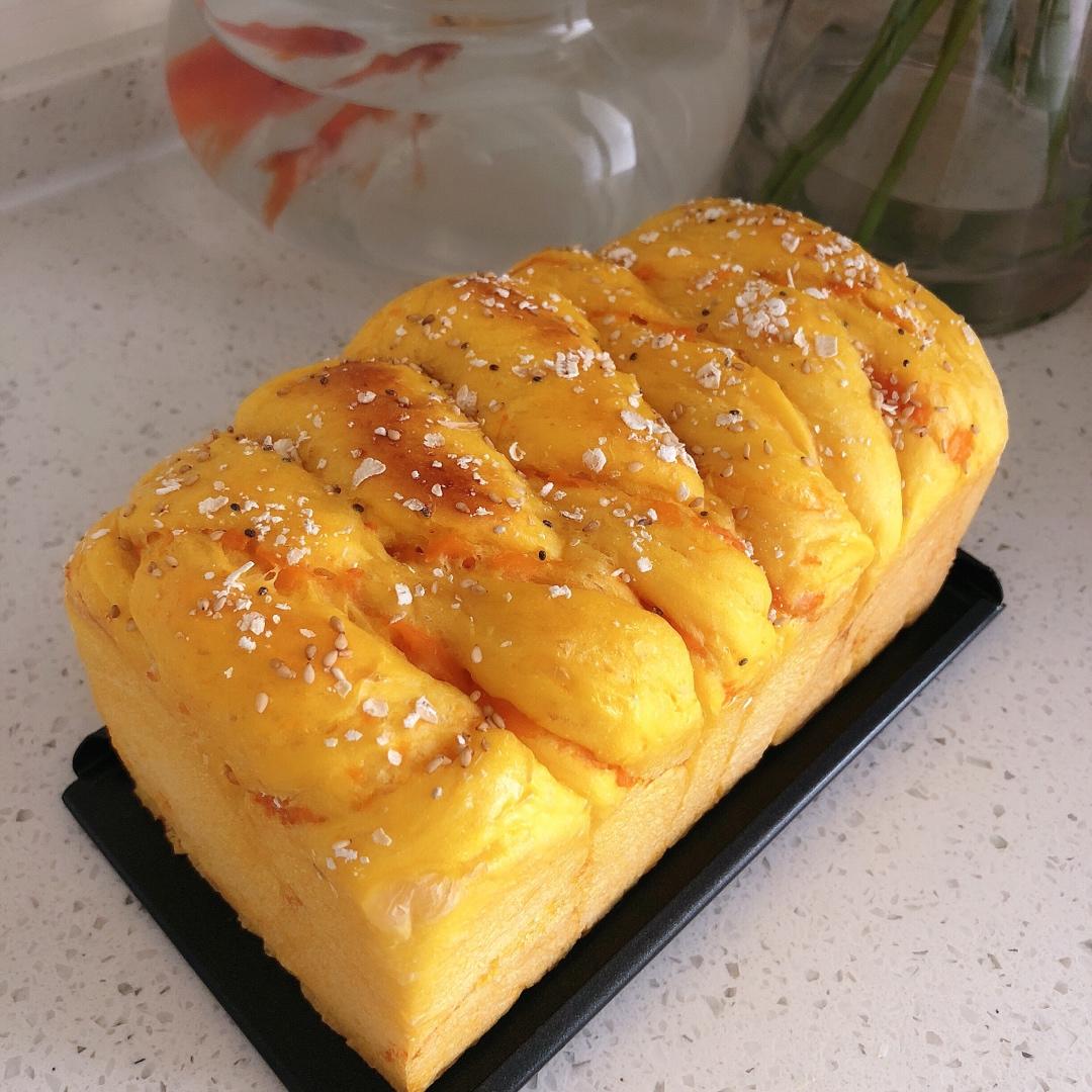 双倍美味南瓜吐司（双重南瓜，美味加倍）