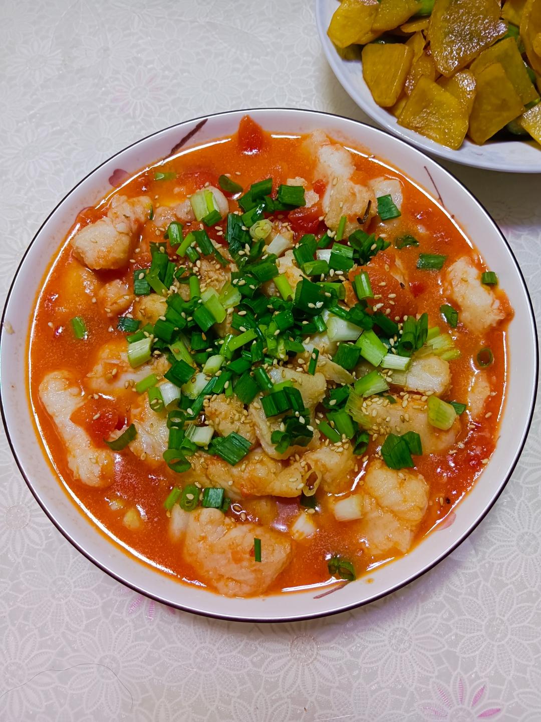 番茄鱼巴沙鱼（也可以用番茄龙利鱼），番茄酱汁超浓郁，营养又下饭！