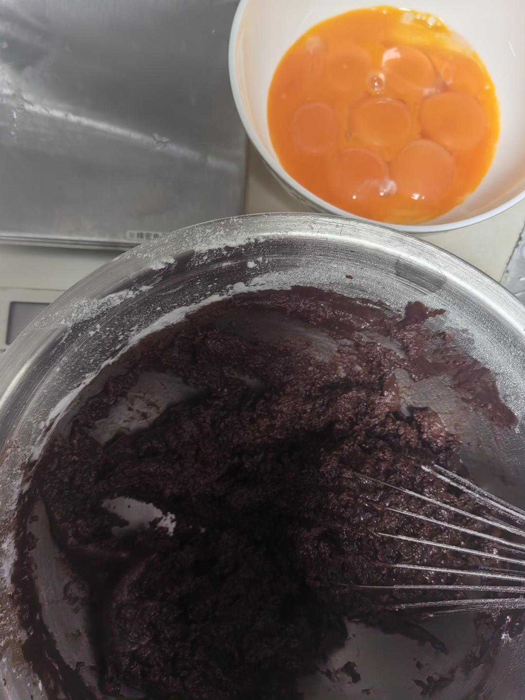 不消泡的巧克力戚风