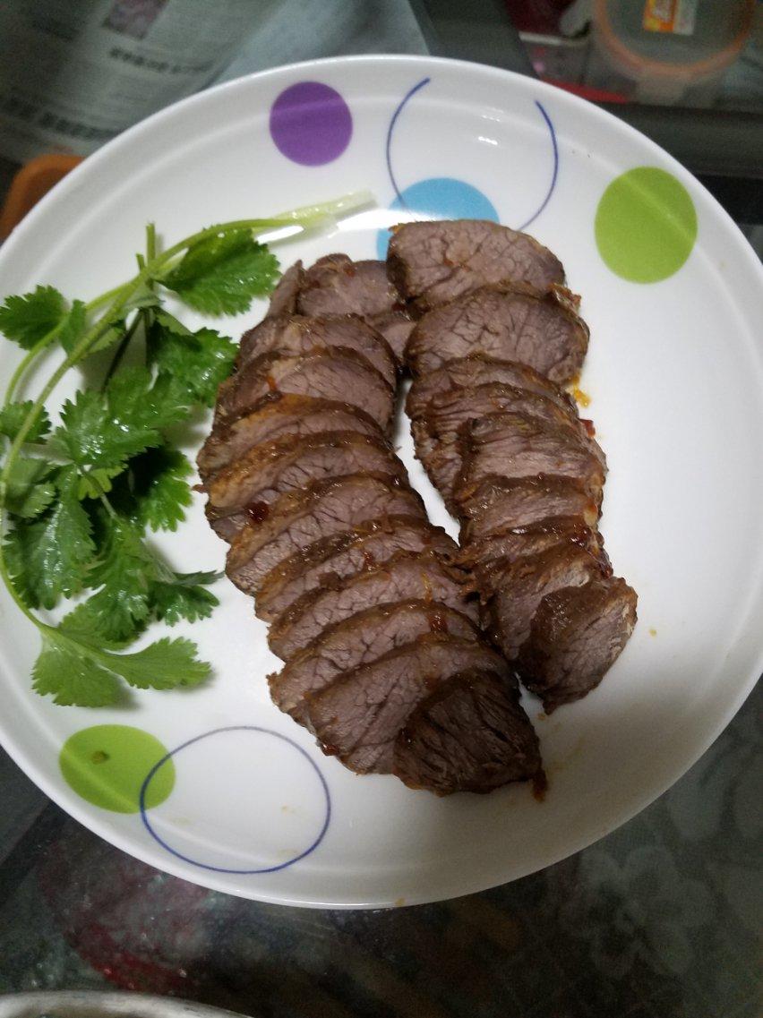 软烂入味的酱牛肉