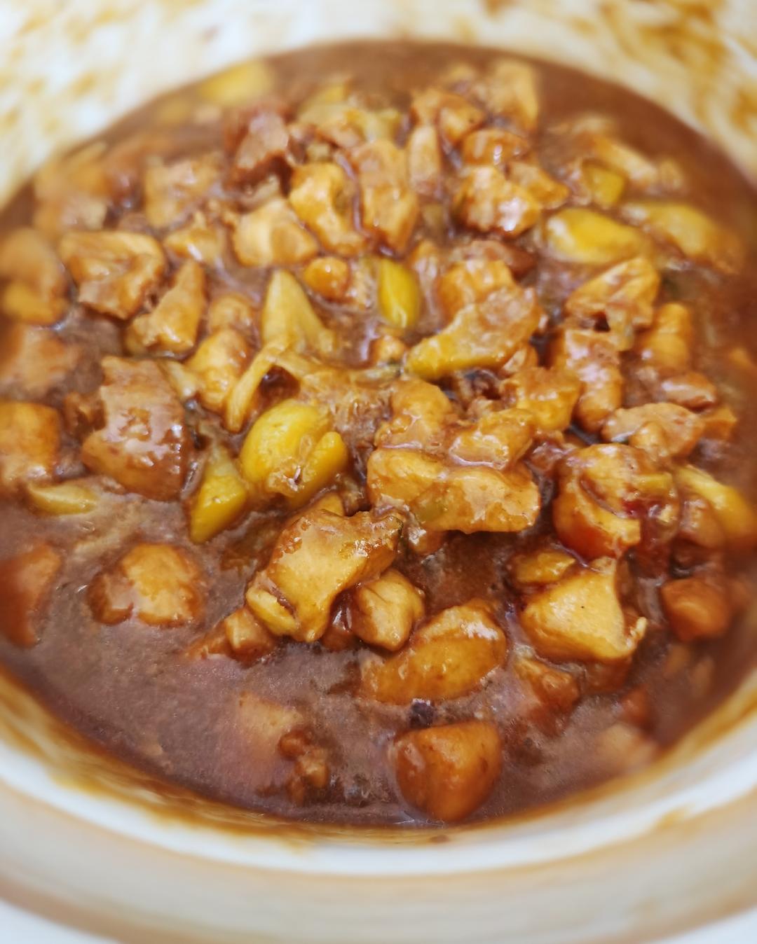 蒜香鸡腿肉土豆煲