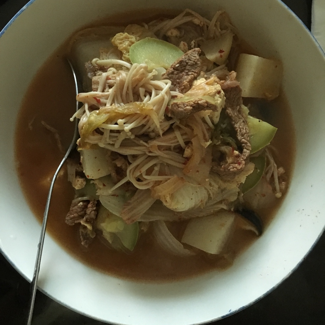 韩国泡菜豆腐汤