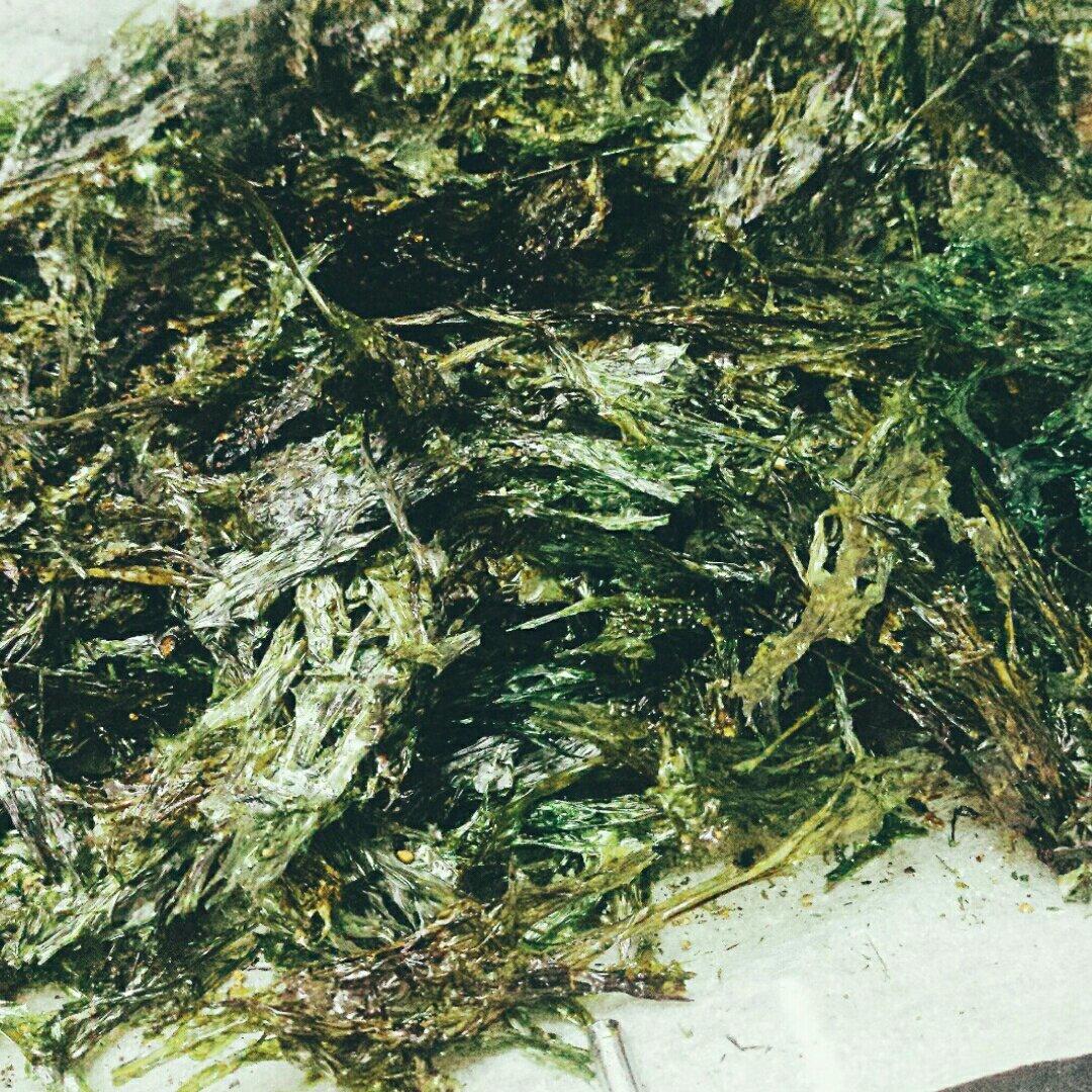 荣酱想要小樱花做的电饭锅烤紫菜