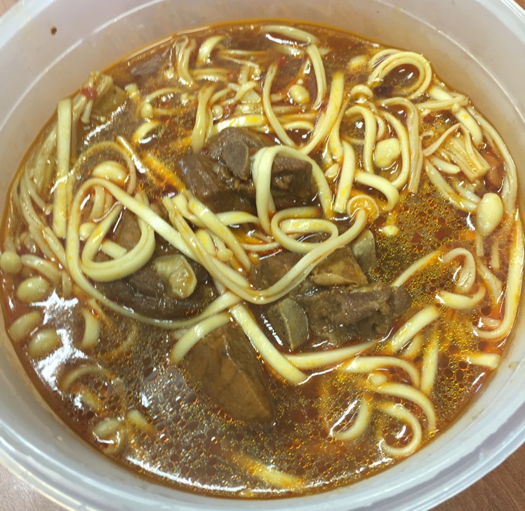 红烧麻油排骨面