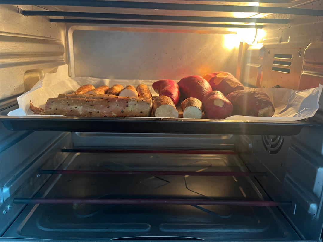 【糯唧唧的烤红薯】糖油四溢皮肉分离外糯里嫩吸溜着吃！