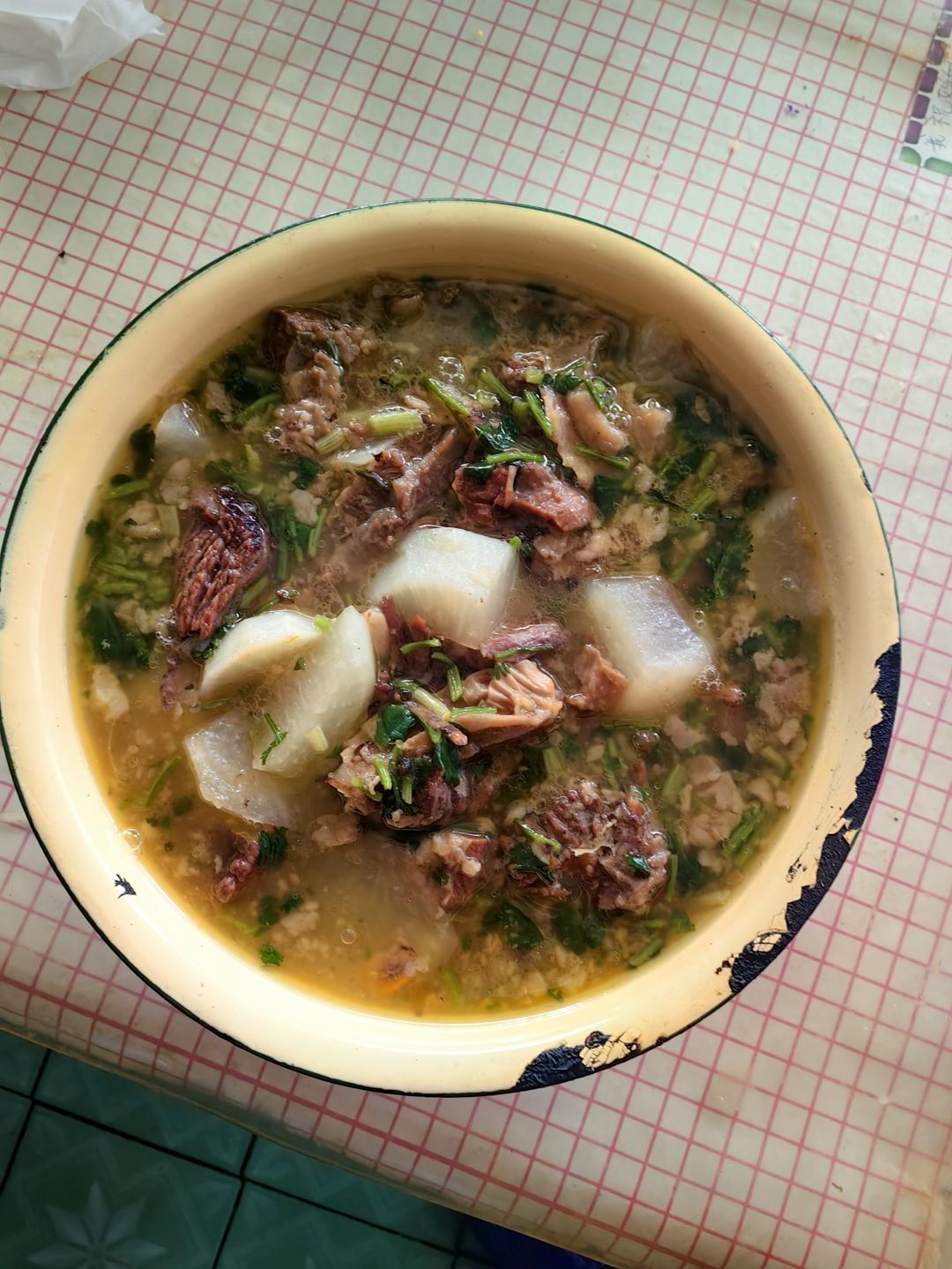 萝卜清炖牛肋条