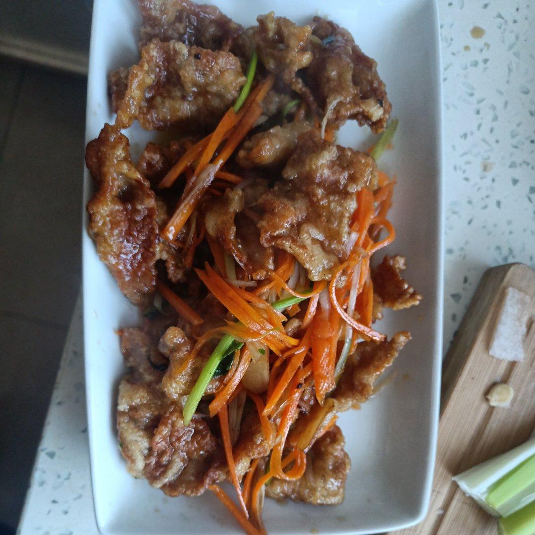锅包肉：酸甜酥脆！老式做法！就是这个味儿
