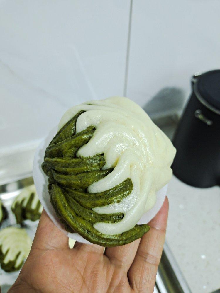 菠菜汁双色花卷