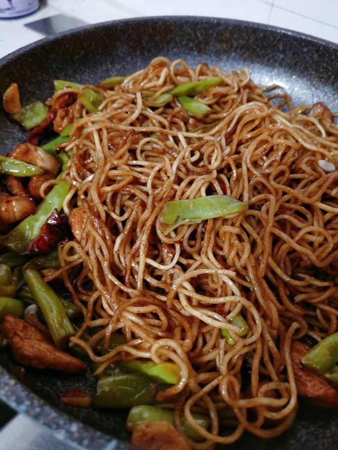 豆角焖面