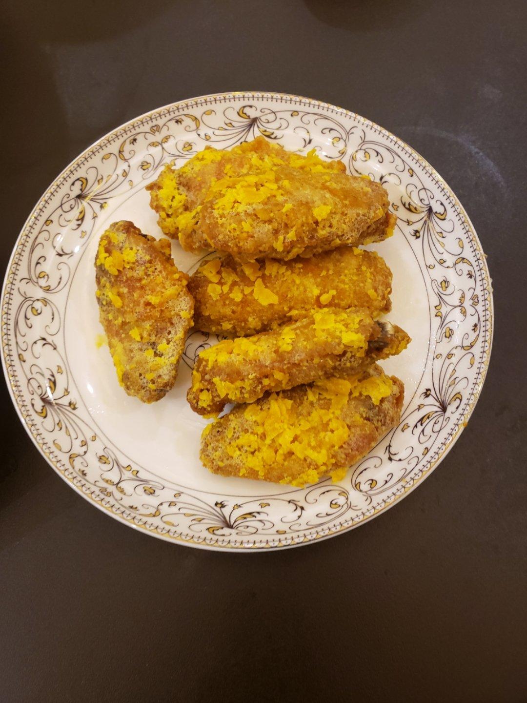 金灿灿咸蛋黄焗鸡翅