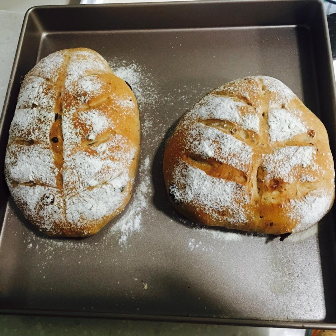 全麦蔓越莓软式欧包（免揉）