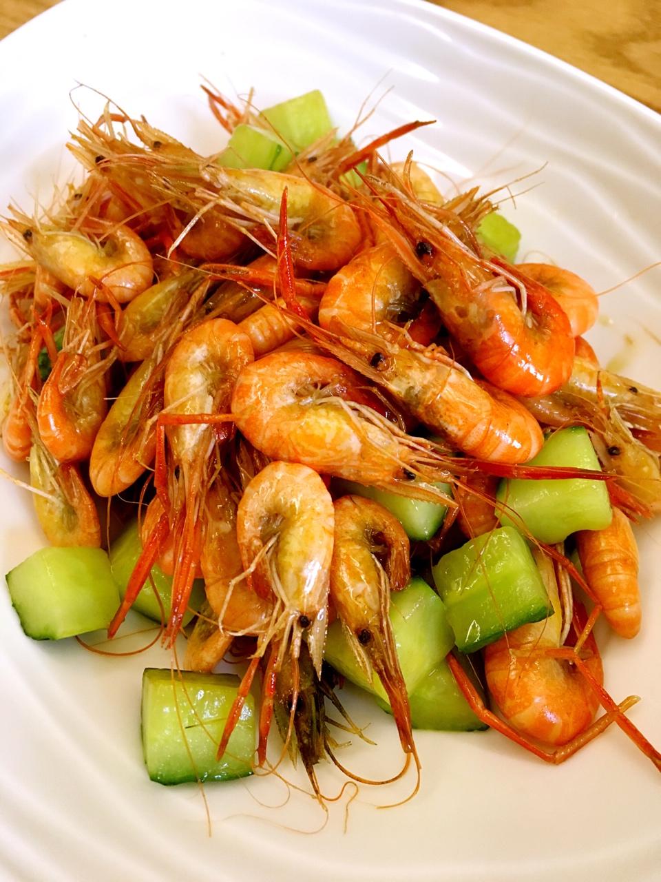 矜宸•河虾炒黄瓜的做法
