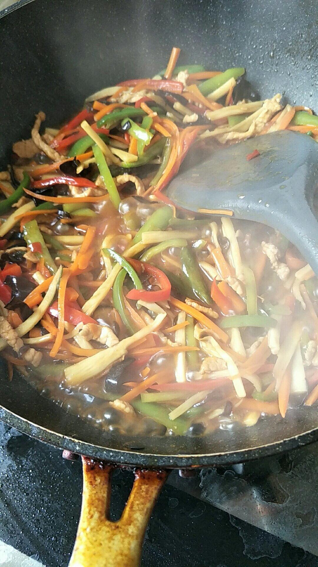下饭菜鱼香鸡蛋