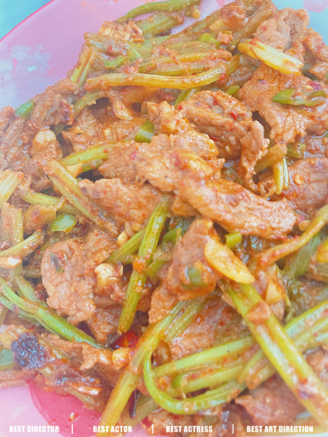 下饭神器又来了，试试这道芹菜炒牛肉！！